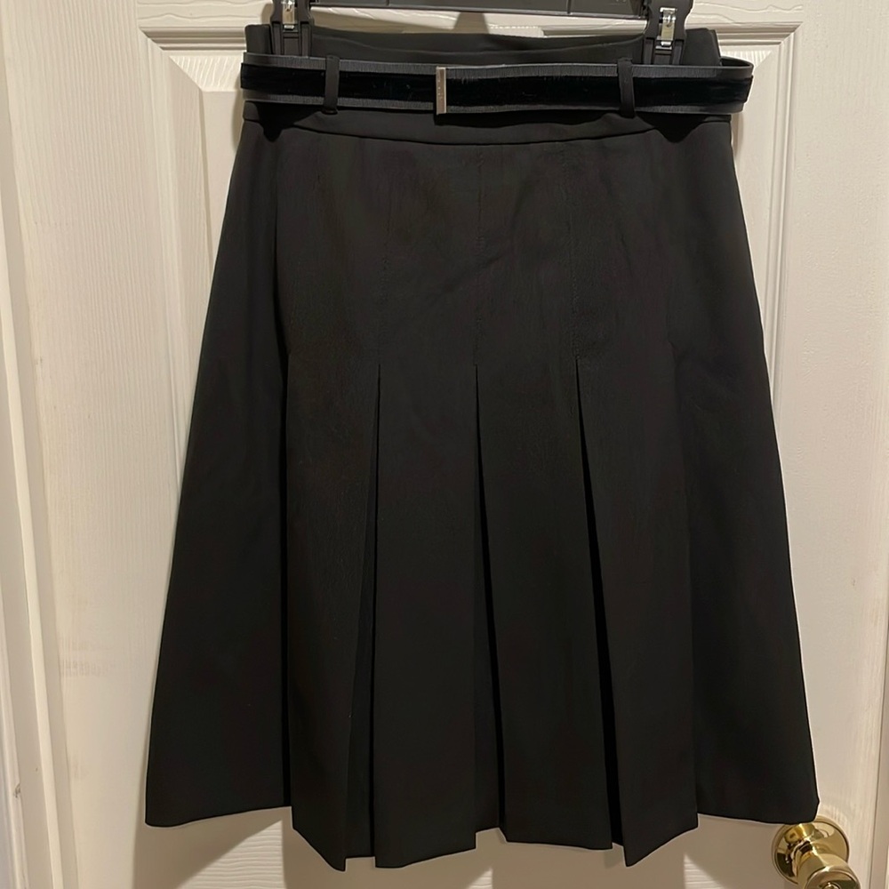 Ann Klein front pleated belted a-line skirt NWOT